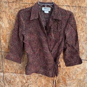 Vintage Central falls vintage wrap blouse